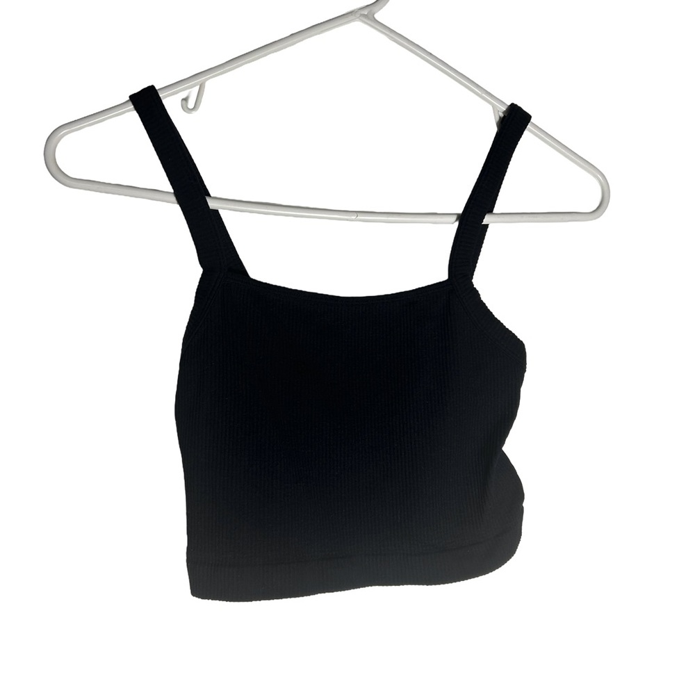 Black‎ Women's Ribbed Crop Top